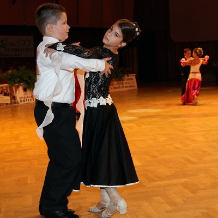ISIS Dance 2013 #2906