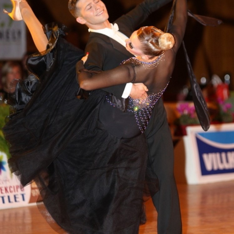 ISIS Dance 2013 #3106